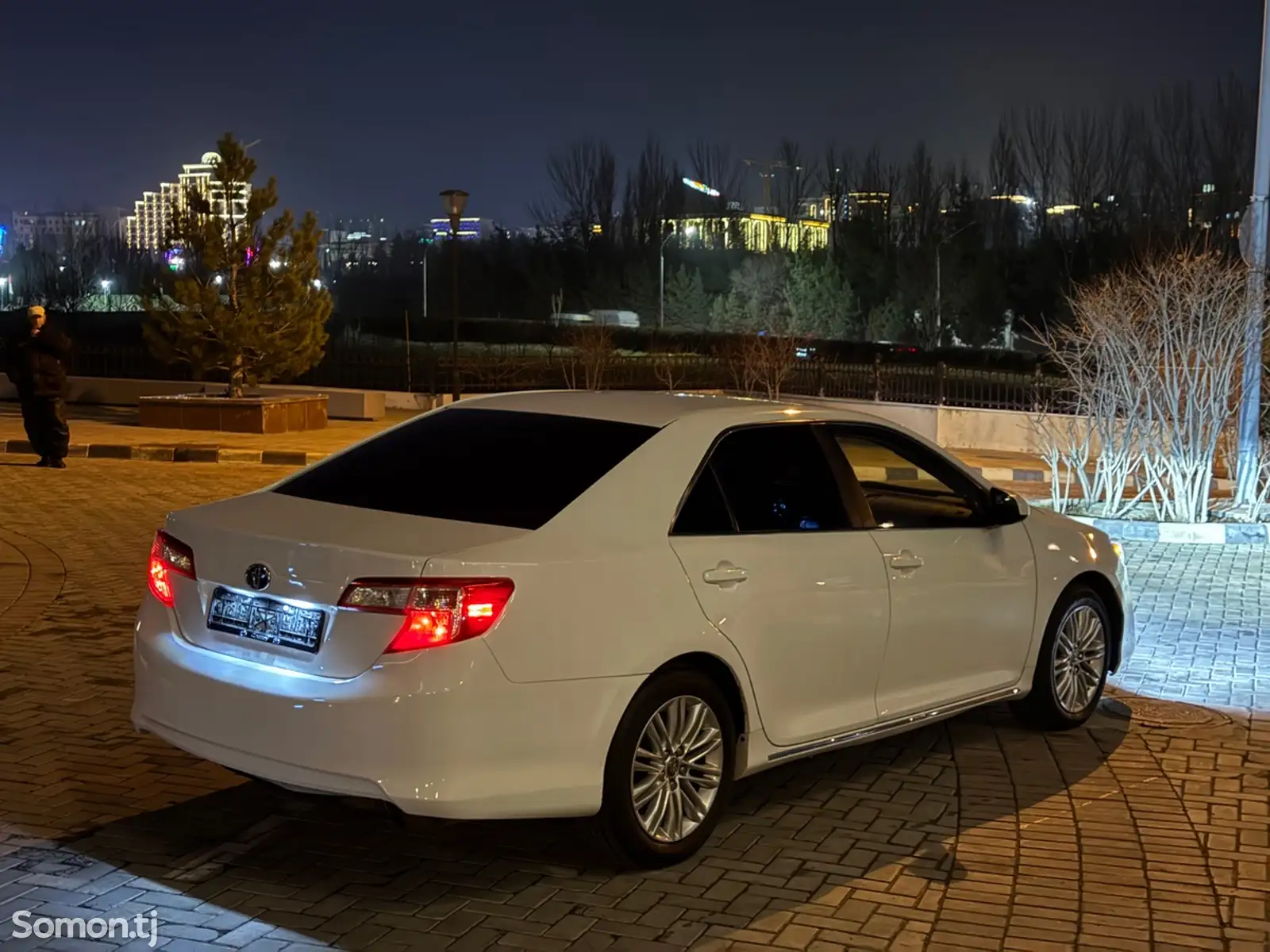 Toyota Camry, 2014-1