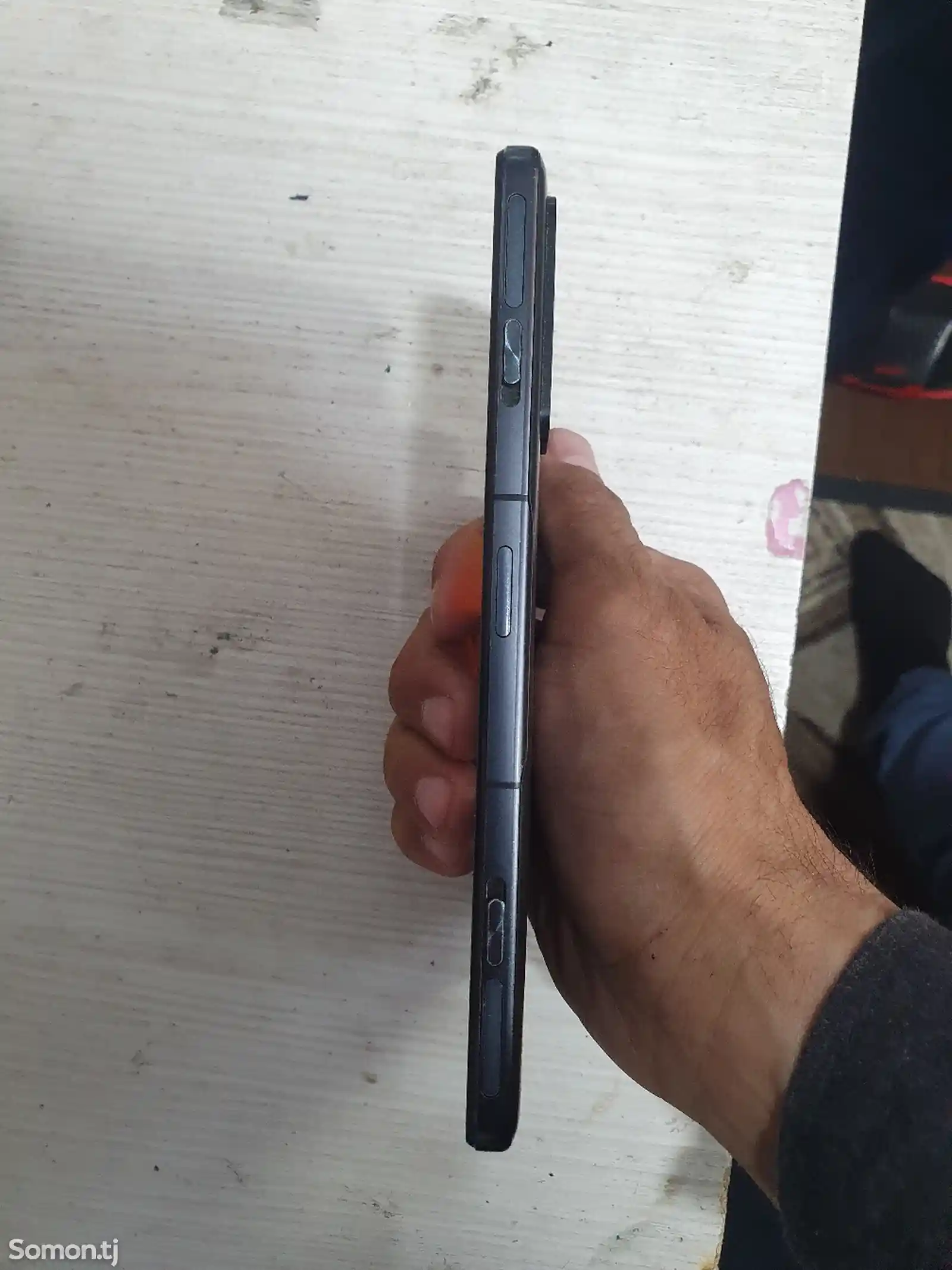 Xiaomi Poco F4 GT 8/128 gb-3