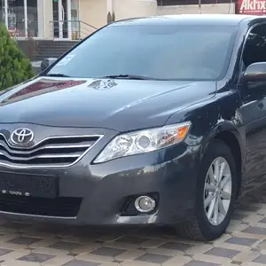 Toyota Camry, 2011