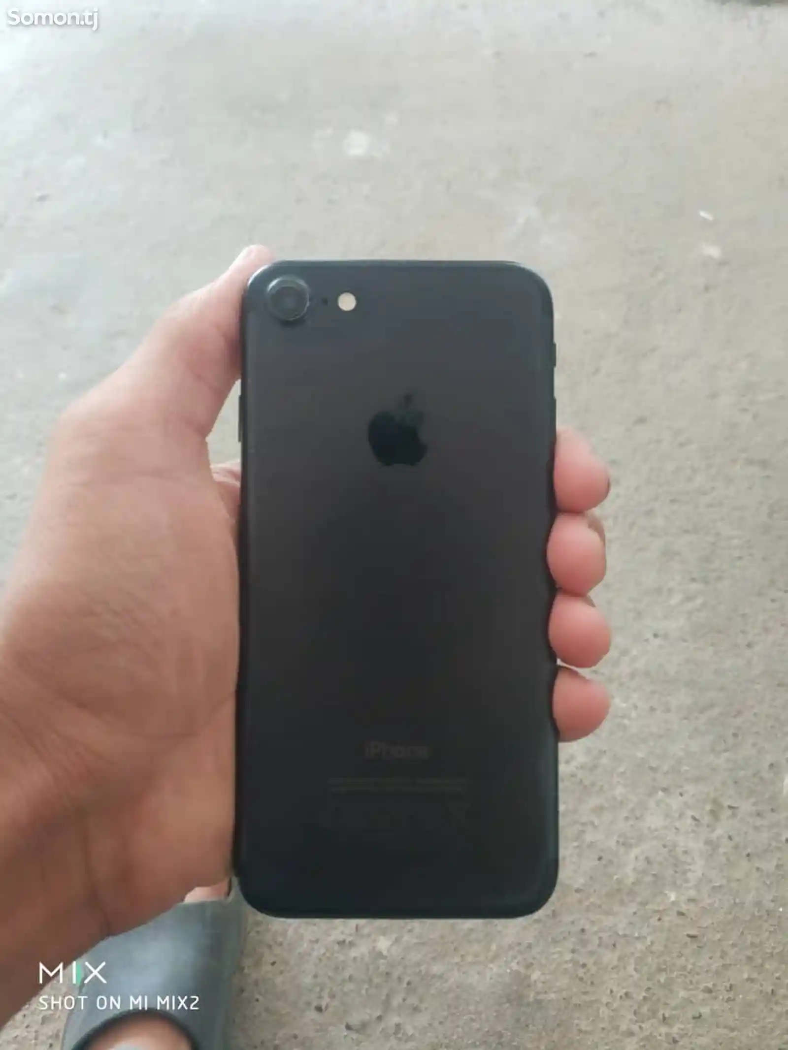 Apple iPhone 7, 32 gb-3