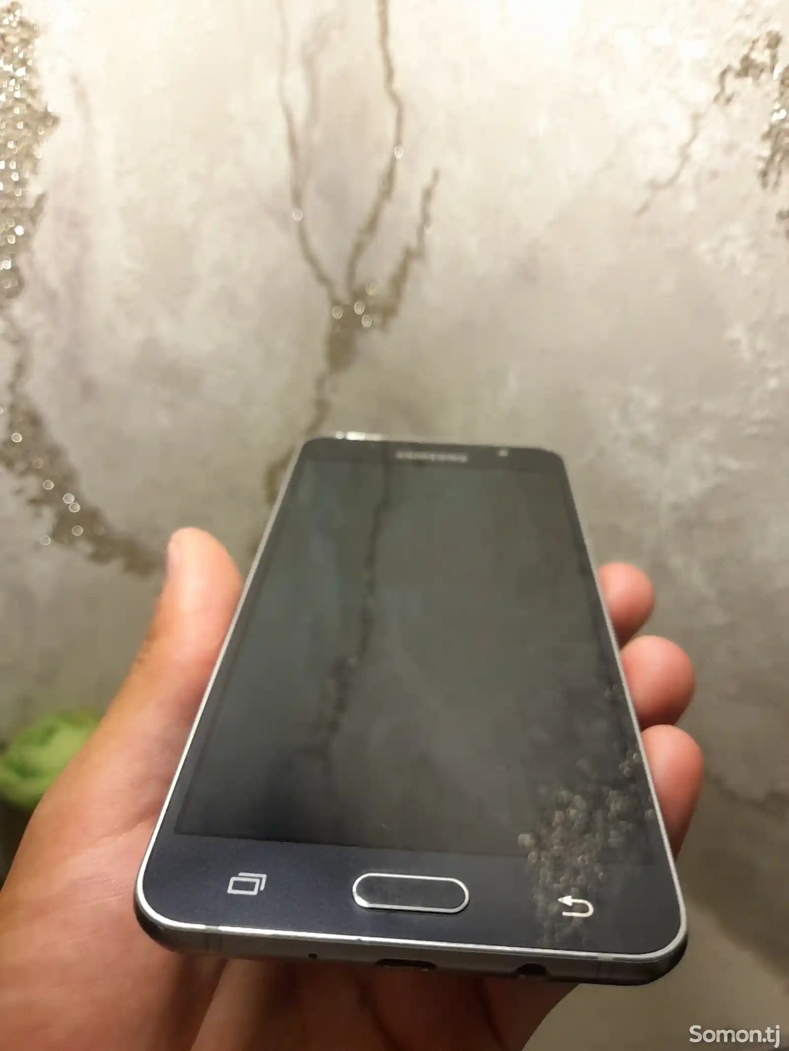 Samsung Galaxy J5, 16 gb-4