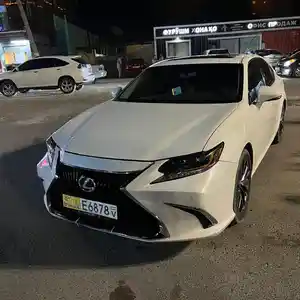 Lexus ES series, 2016