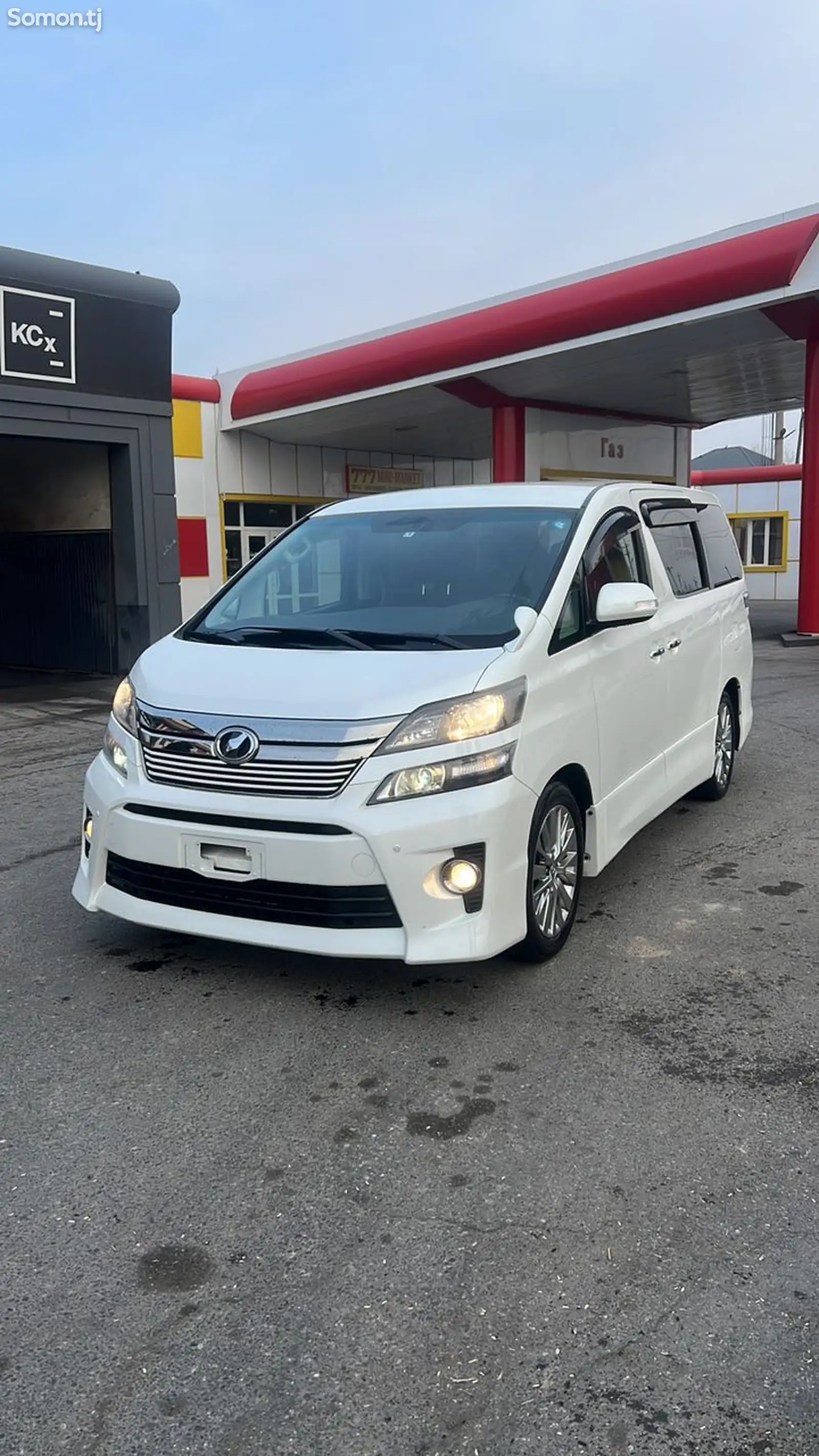 Toyota Vellfire, 2014-1