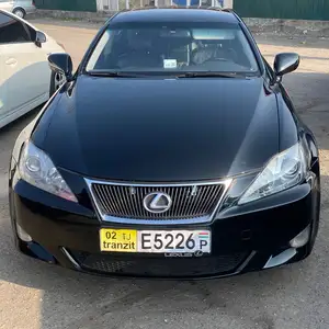 Бампер Lexus IS 250