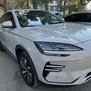 BYD Song Plus Flagship, 2024