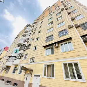 2-комн. квартира, 6 этаж, 83 м², 92 мкр паспортный стол