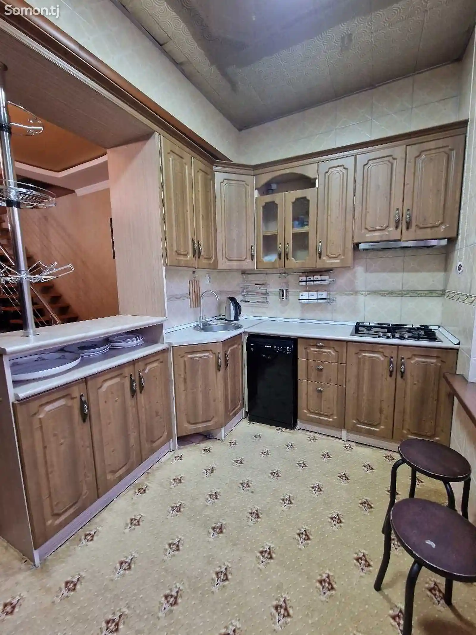 5-комн. квартира, 5 этаж, 260 м², Наврузгох-4