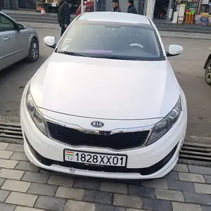 Kia K5, 2010