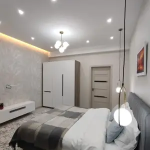 2-комн. квартира, 2 этаж, 70м², Универмаг