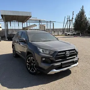 Toyota RAV 4, 2022