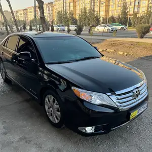 Toyota Avalon, 2011