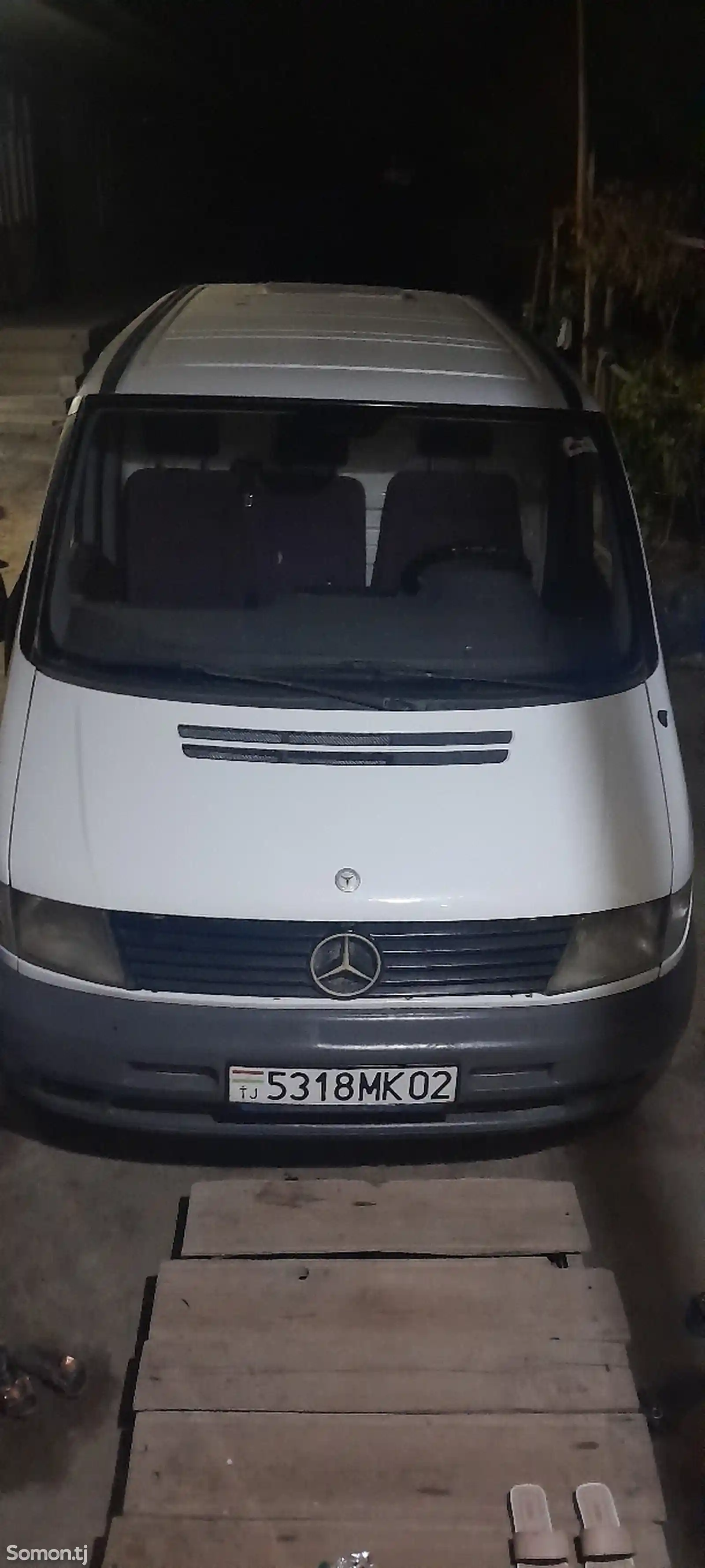 Фургон Mercedes-Benz, 1999-1