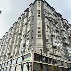 1-комн. квартира, 19 этаж, 40 м², Зарнисор