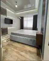 2-комн. квартира, 10 этаж, 60м², назди ЦУМ, доми Себистон-5