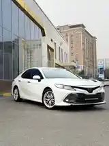 Toyota Camry, 2019-3