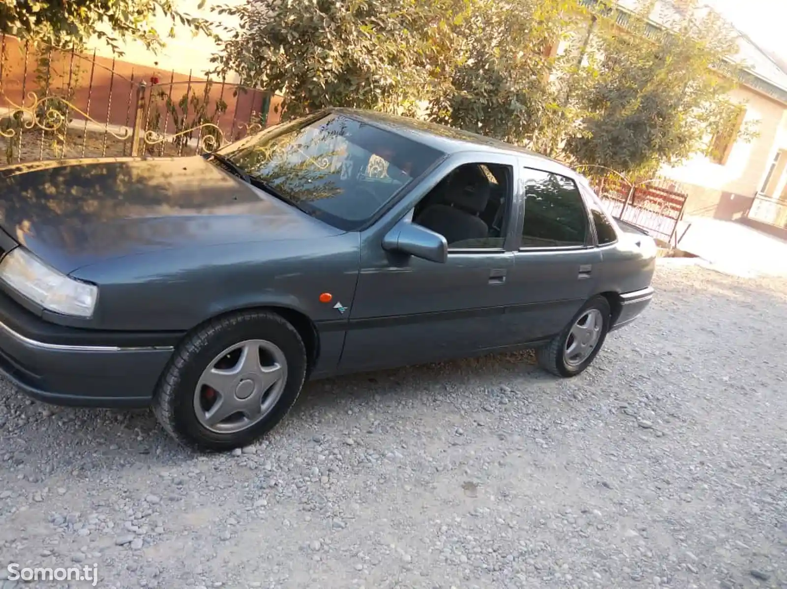 Opel Vectra A, 1995-11