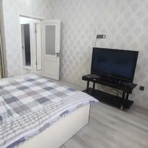 2-комн. квартира, 10 этаж, 60м², Айни