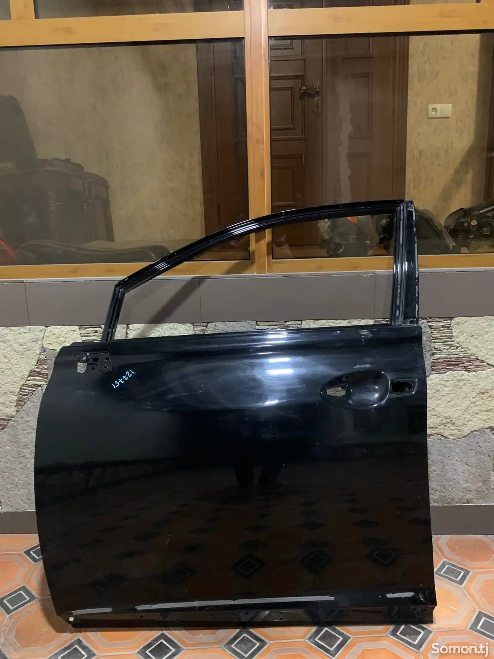 Дверь передняя левая от Lexus rx 3-1