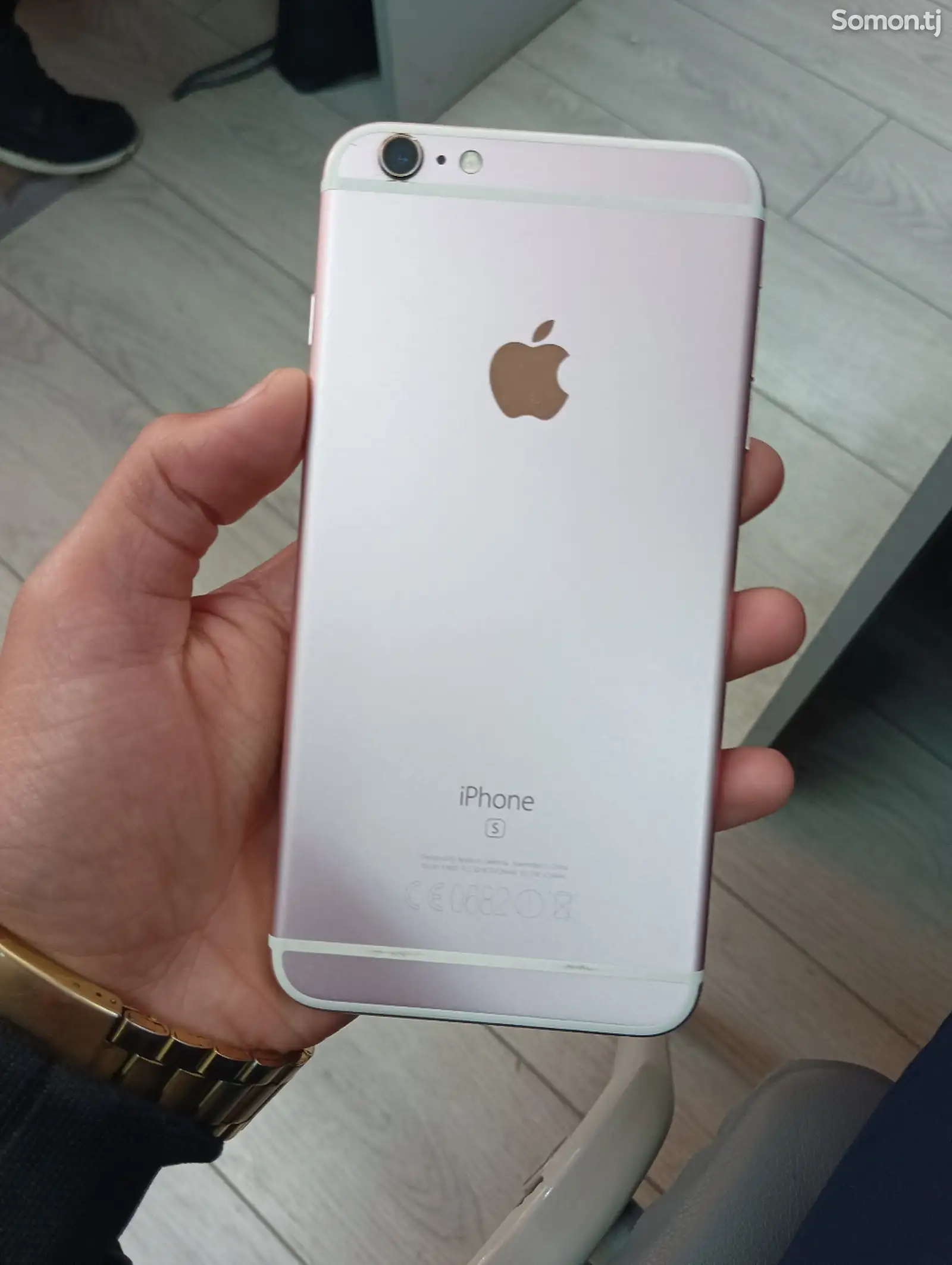 Apple iPhone 6S plus, 64 gb-1