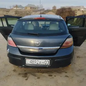 Opel Astra H, 2006