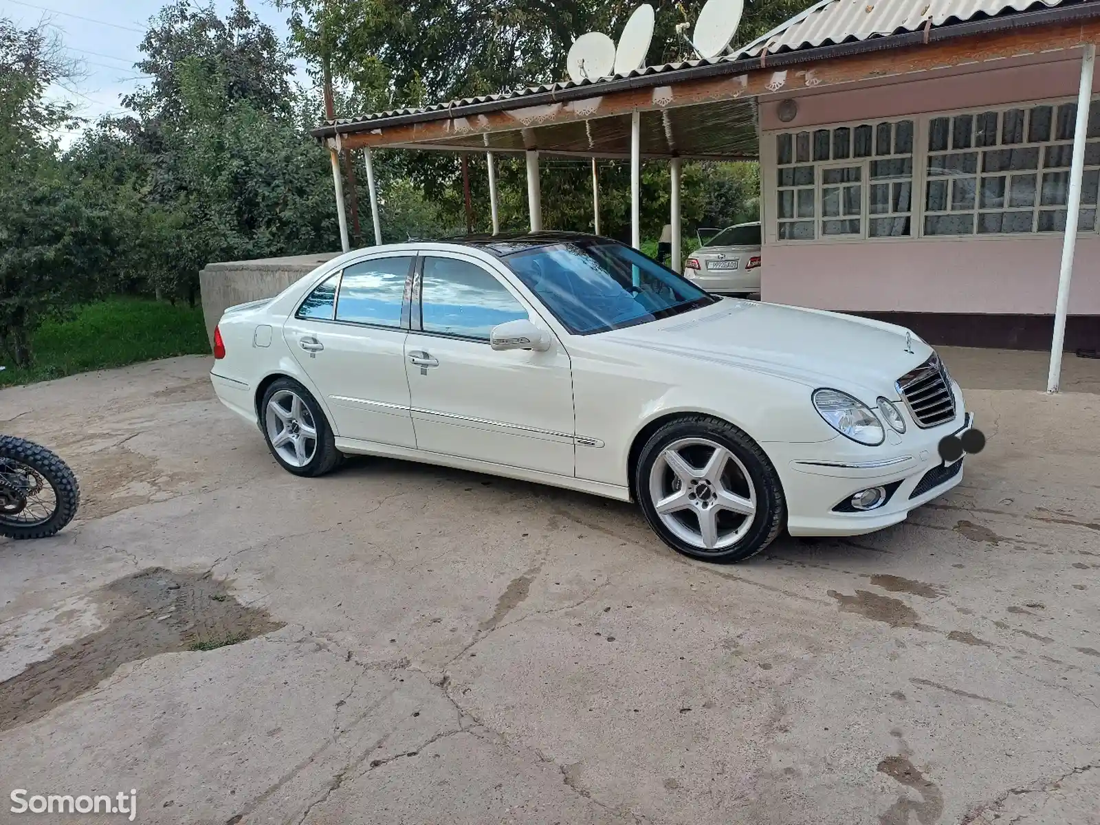 Mercedes-Benz E class, 2008-1