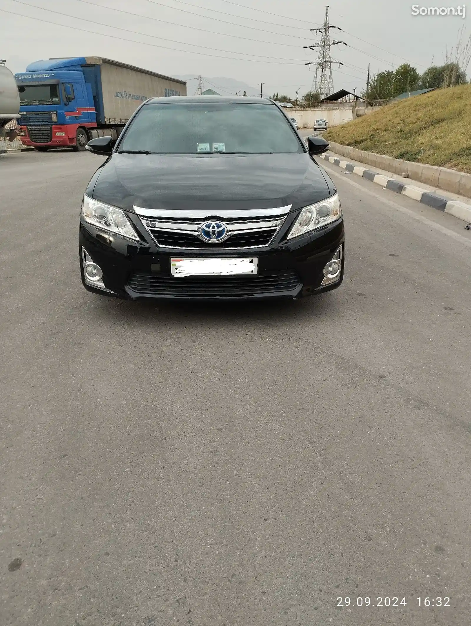 Toyota Camry, 2012-1