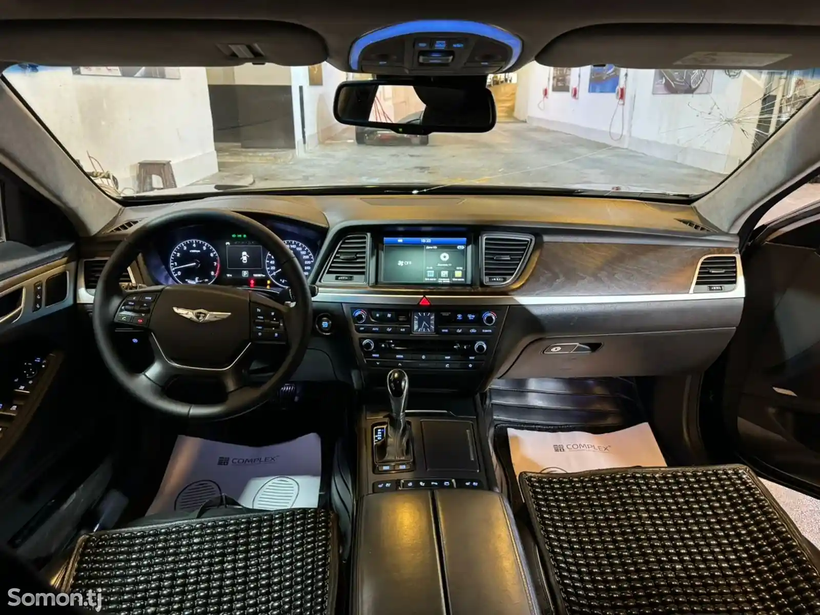 Hyundai Genesis, 2017-5