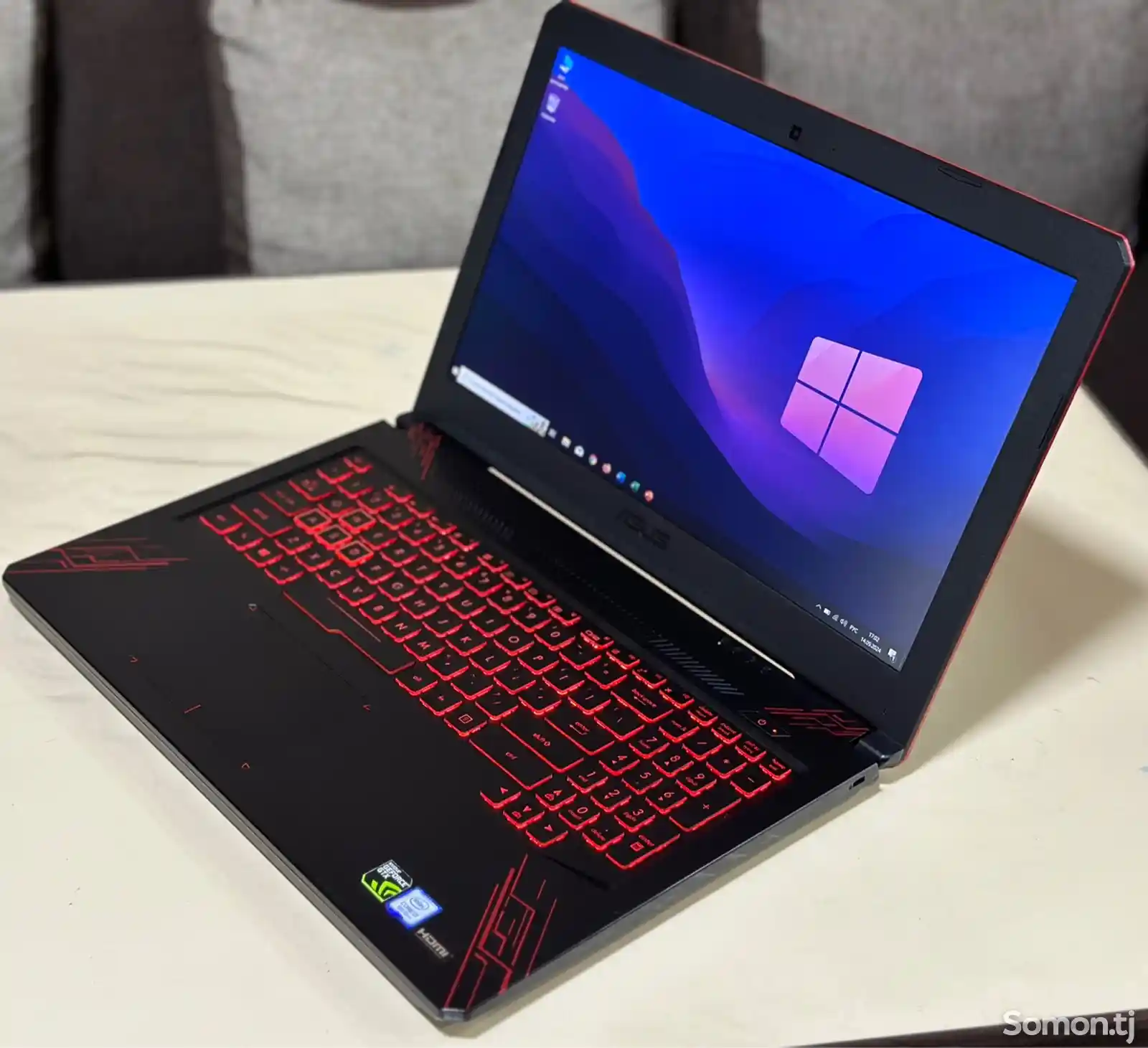 Игровой ноутбук Asus Tuff FX80 i7-8gen-2