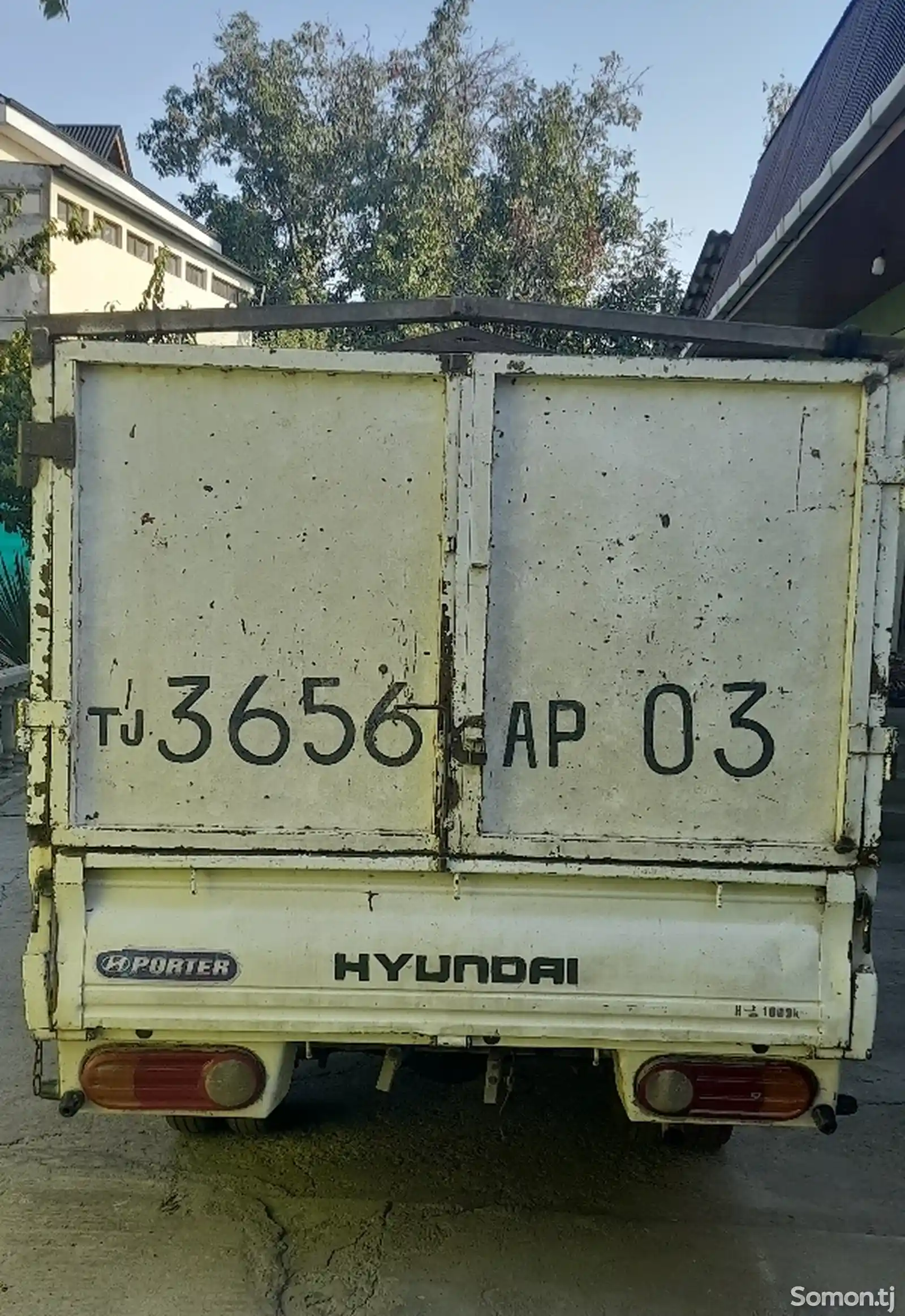 Бортовой автомобиль Hyundai Porter 1-6