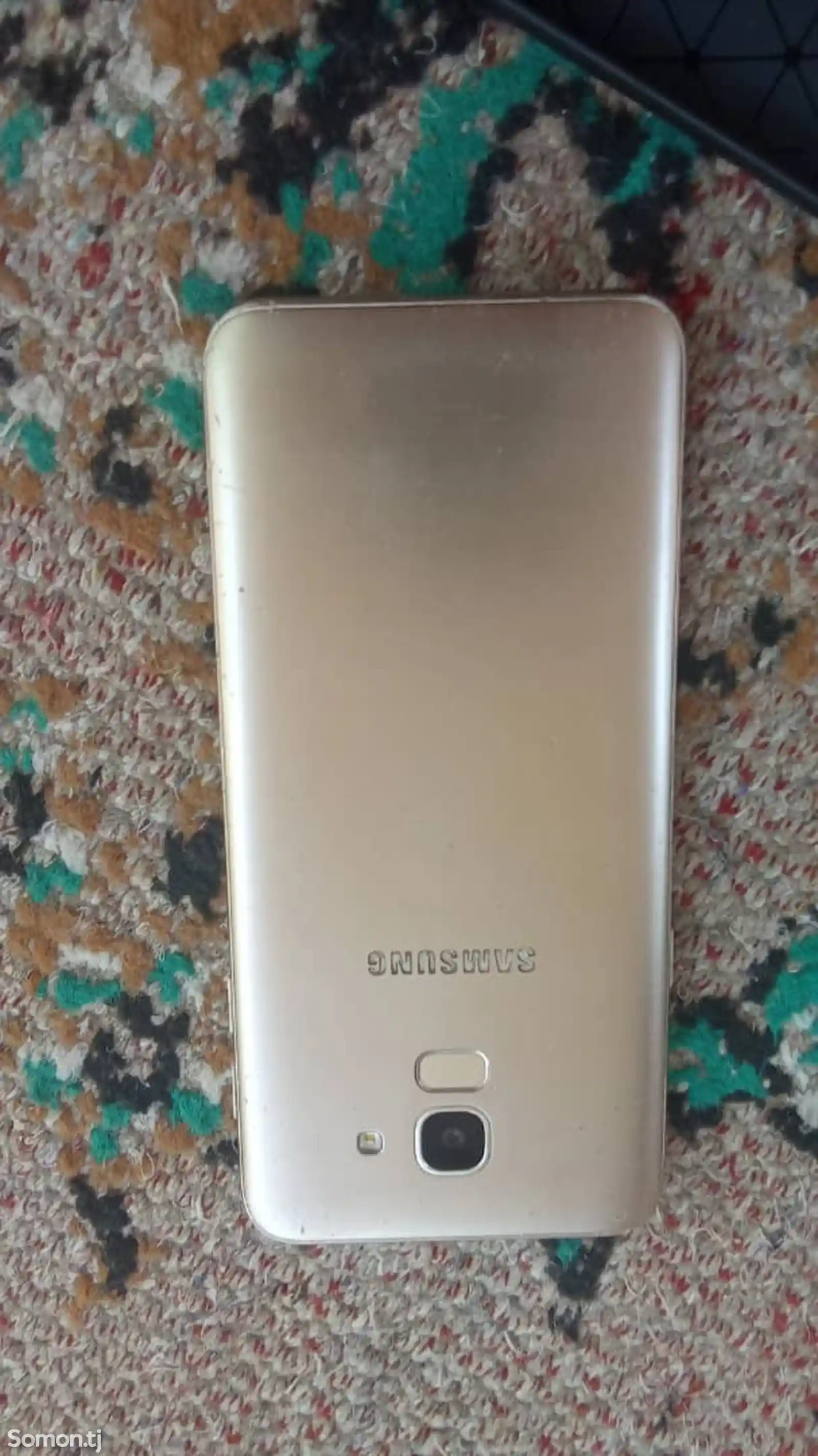 Samsung Galaxy J6-4
