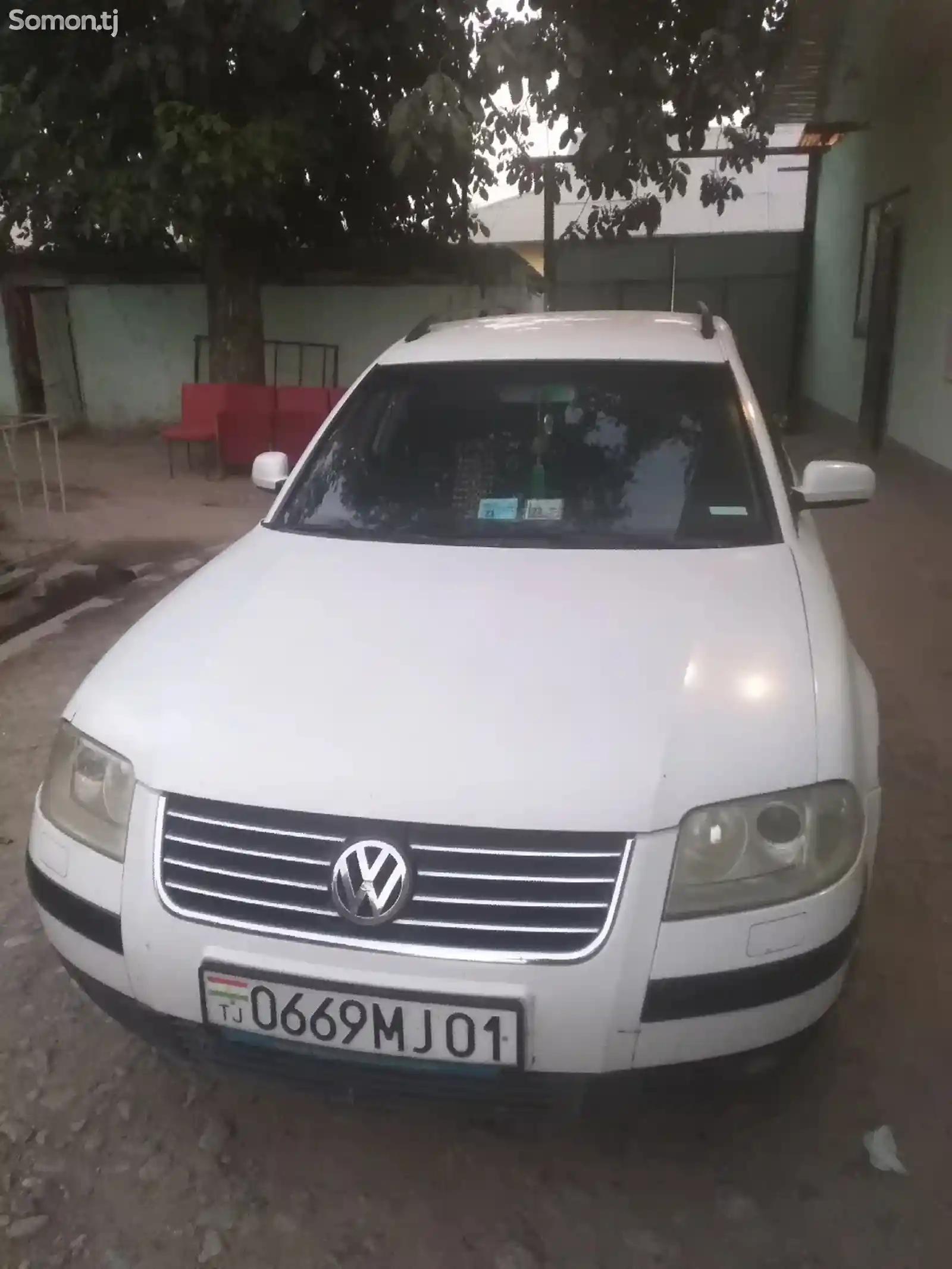 Volkswagen Passat, 2002-1