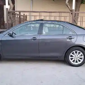 Toyota Camry, 2009