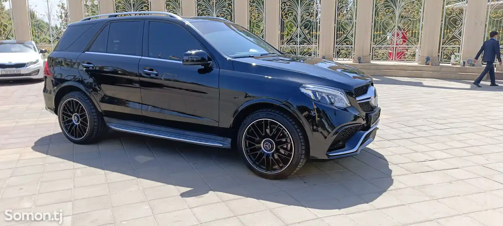 Mercedes-Benz GLE class, 2016-1