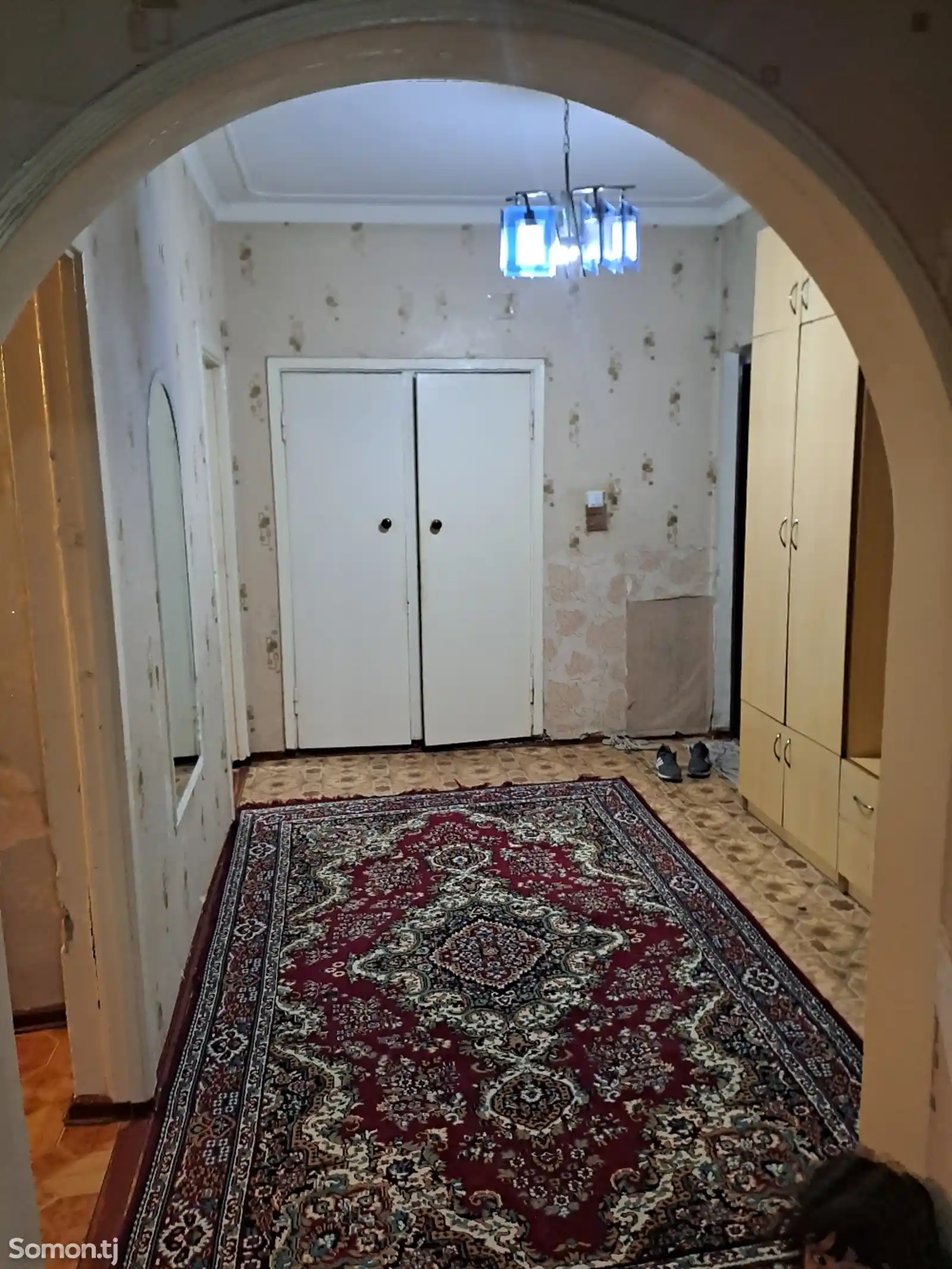 3-комн. квартира, 1 этаж, 80 м², 102мкр-2