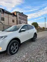 Toyota RAV 4, 2015-6