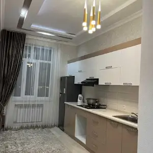 2-комн. квартира, 12 этаж, 69м², Cомони