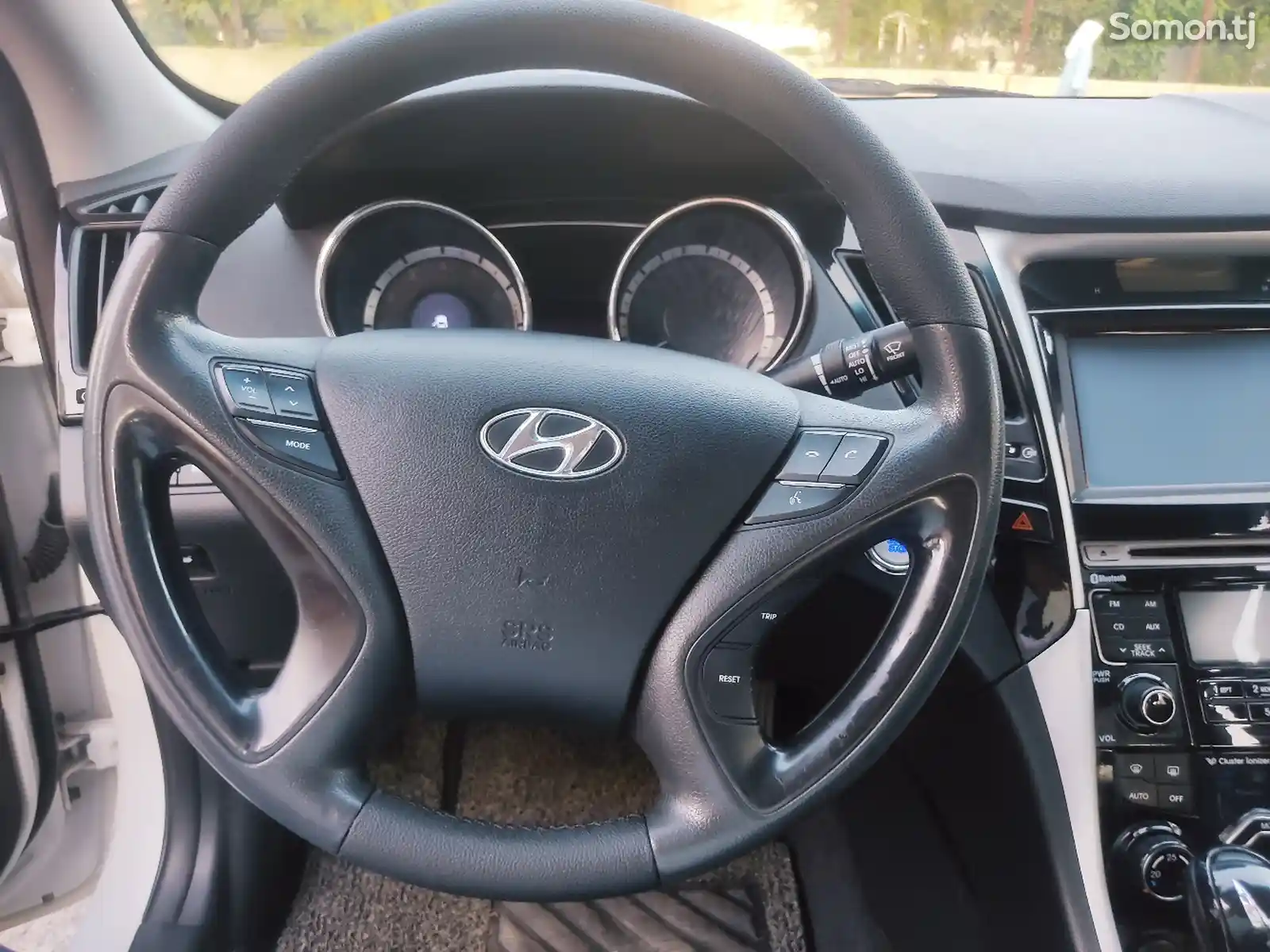 Hyundai Sonata, 2010-6