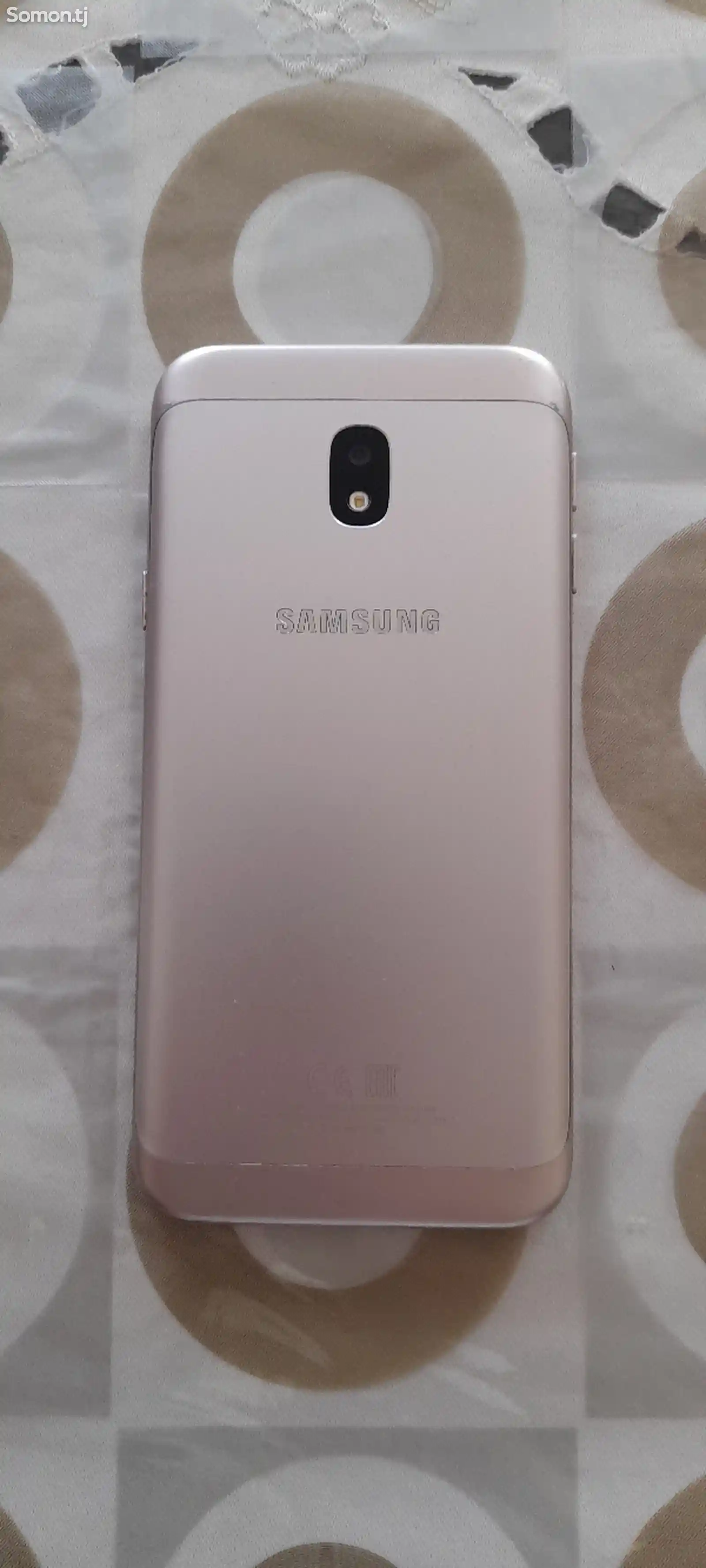 Samsung Galaxy J3 Pro-1