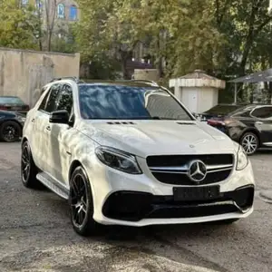 Mercedes-Benz GLE class, 2017