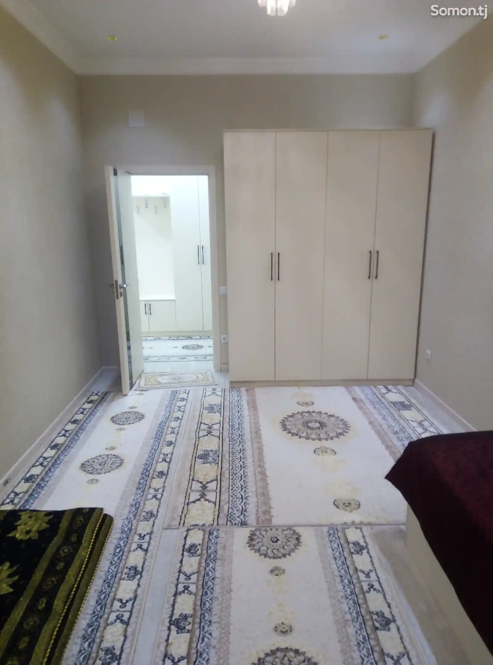 3-комн. квартира, 10 этаж, 130м², Сомони-13