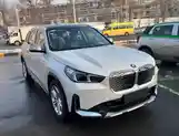 BMW iX, 2024-16