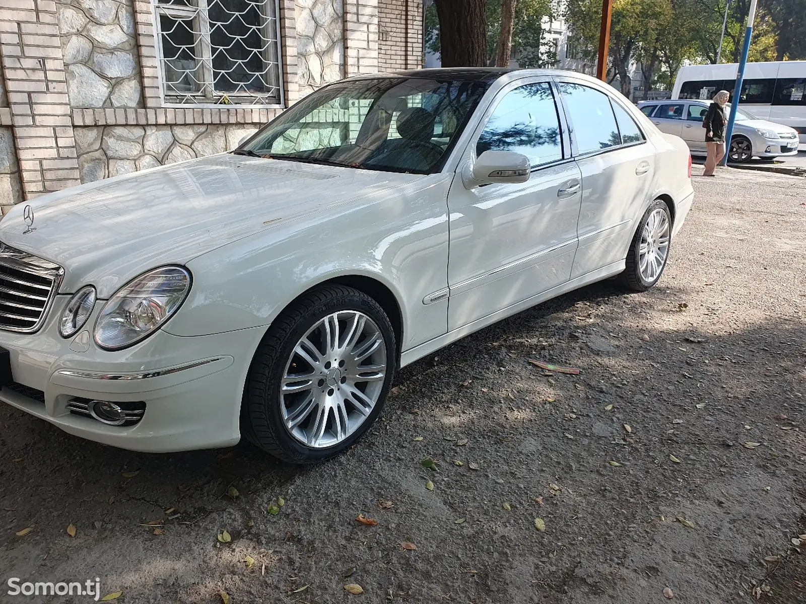 Mercedes-Benz E class, 2008-1