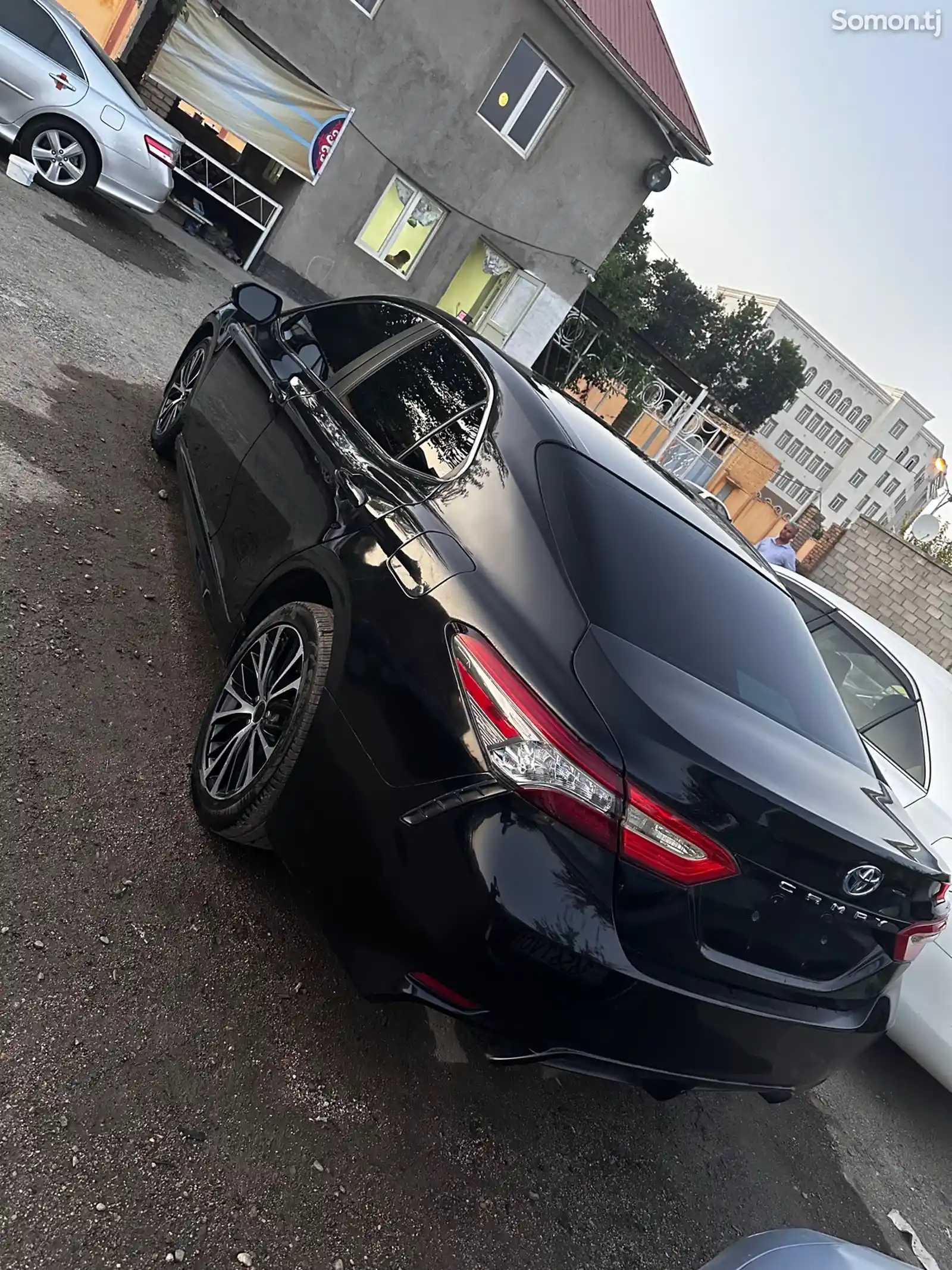 Toyota Camry, 2018-4