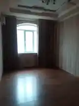 2-комн. квартира, 2 этаж, 60м², Панчшанбе-3