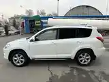 Toyota RAV 4, 2012-5