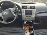 Toyota Camry, 2010-3