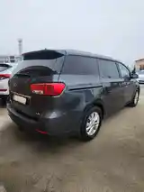 Kia Carnival, 2015-10