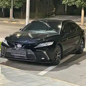 Toyota Camry, 2021