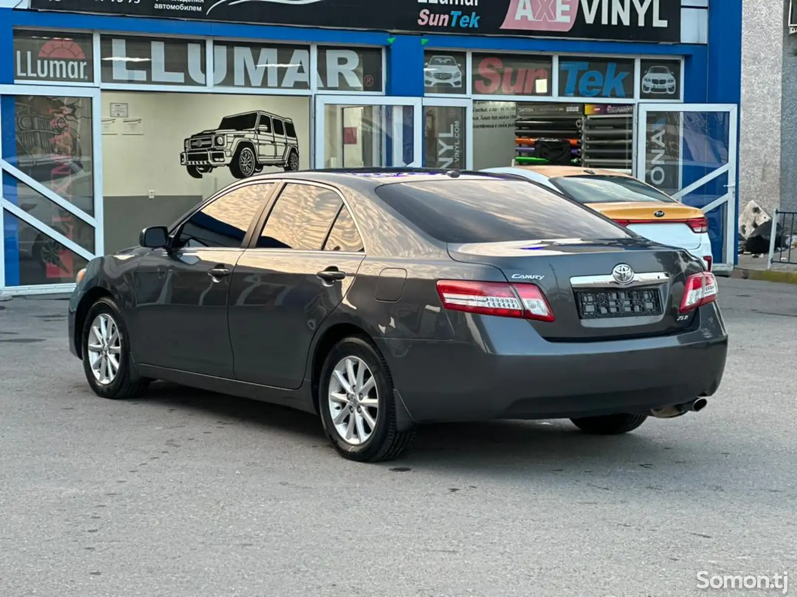 Toyota Camry, 2010-1