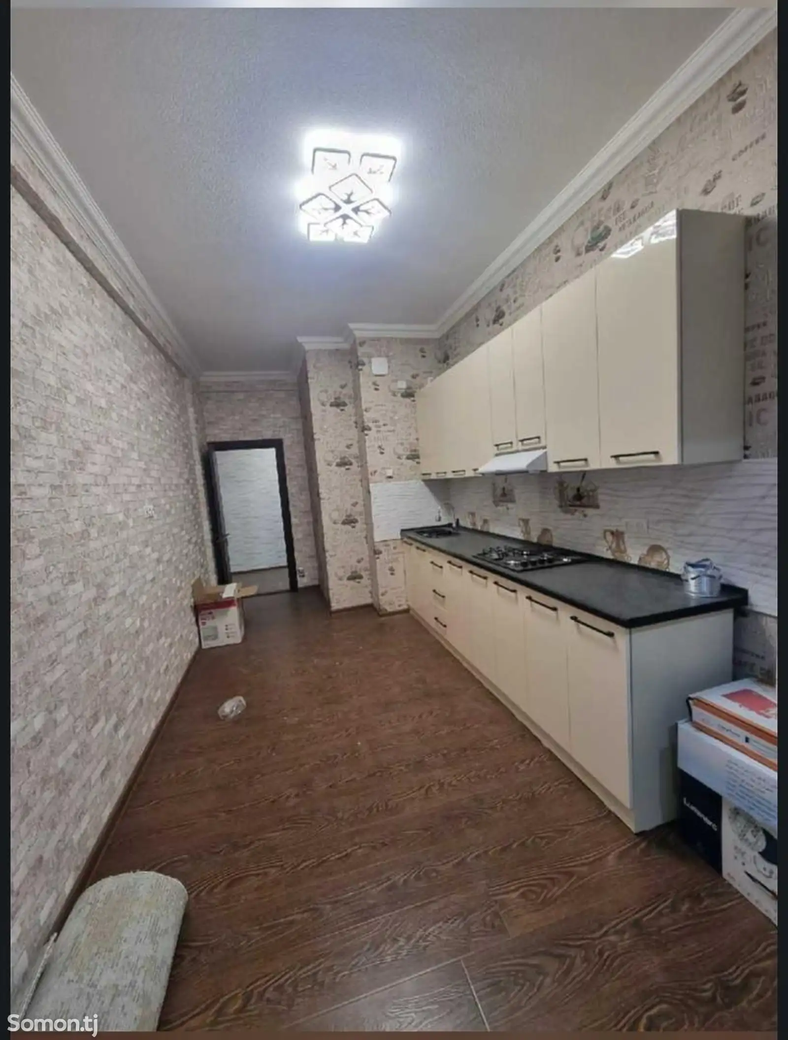 2-комн. квартира, 5 этаж, 71м², Универмаг-1